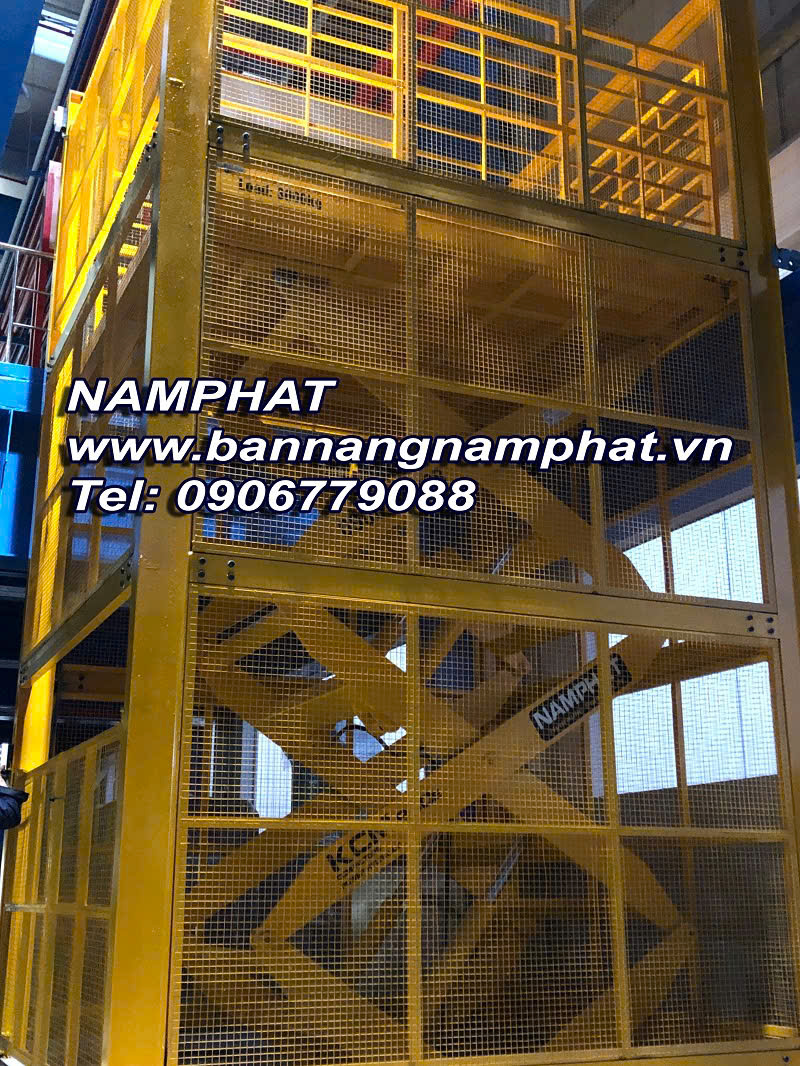 Bàn nâng thủy lực